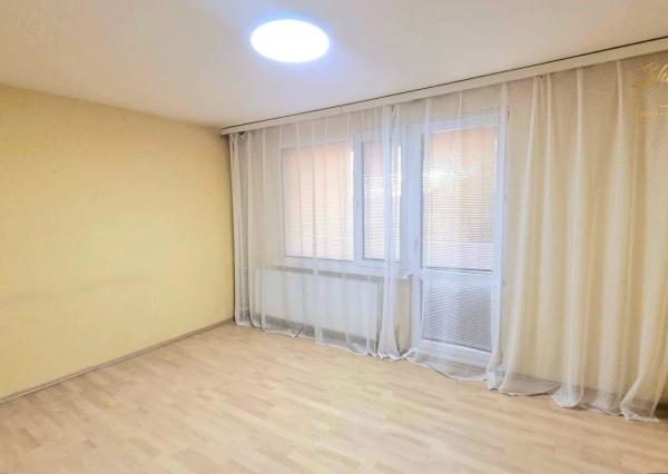 Na predaj 3-Izbový byt ulica Komenského ZNÍŽENA CENA !!! Trebišov