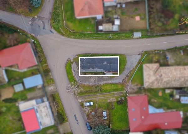 OBCHODNO - SKLADOVÝ PRIESTOR , kaviareň, potraviny alebo iné služby?