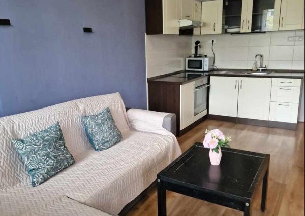 Prenájom 2i byt vrátane PARKOVACIEHO MIESTA