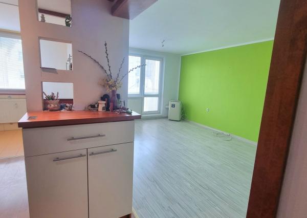 Na predaj 3-Izbový byt Na sídlisku JUH