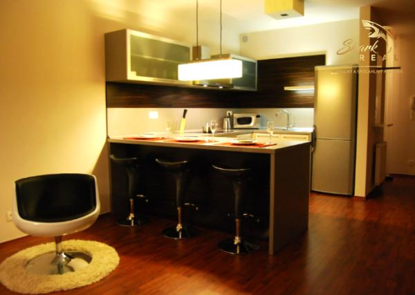 TRI VEŽE _ 2i byt _ Parkovanie, Fittnes 