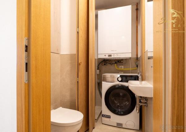 Slnečný 3-izbový byt pri Horskom parku s výhľadmi a maximálnym súkromím