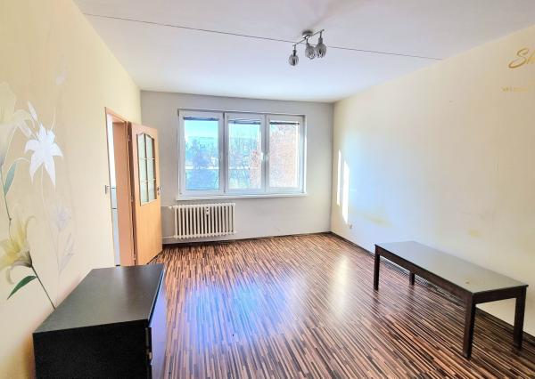 Na predaj 1-izbový byt na ulici Škultétyho v Trebišove