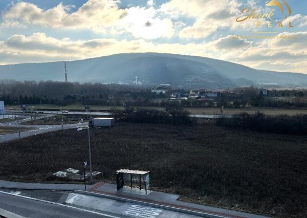 BORY _ Nový 2i byt _ Prenájom vrátane parkovacieho miesta v garáži