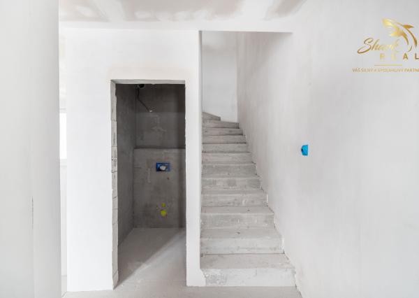 RODINNÝ DOM na predaj v RADOVEJ ZÁSTAVBE