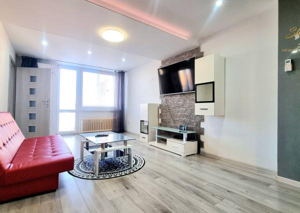 Na predaj 3-izbový byt na ulici Komenského v Trebišove