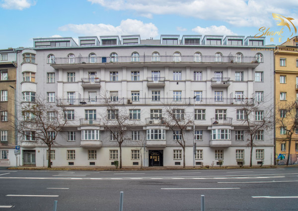 Na predaj 4 izbový byt 135m2 s veľkou pivnicou 14m2 v prestížnej časti EUROVEA