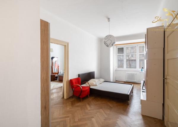 Na predaj 4 izbový byt 135m2 s veľkou pivnicou 14m2 v prestížnej časti EUROVEA