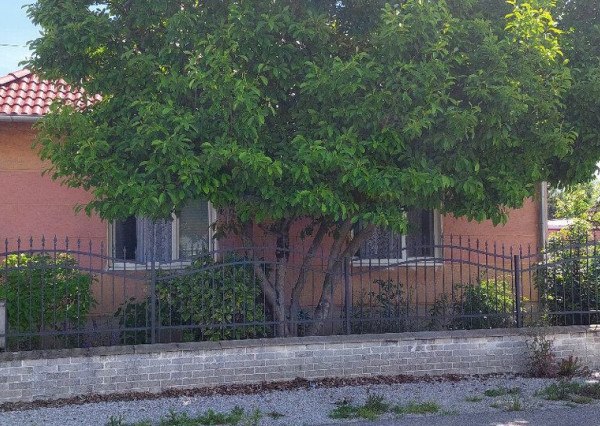 Na predaj: 3-izbový rodinný dom s veľkým pozemkom a rybníkom – len 6 km od Galanty!