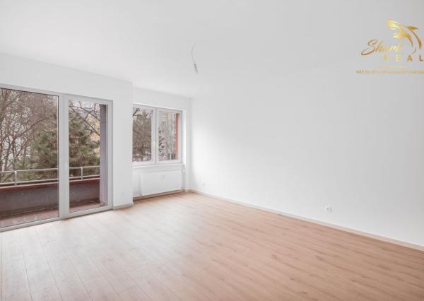 4i byt s otvorenou dispozíciou a 2 balkónmi v srdci Starého Mesta