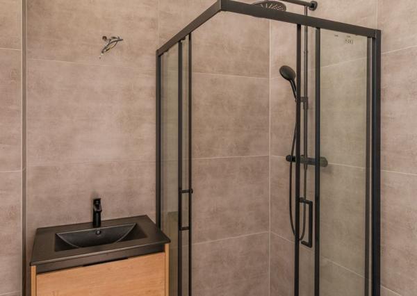 4i byt s otvorenou dispozíciou a 2 balkónmi v srdci Starého Mesta