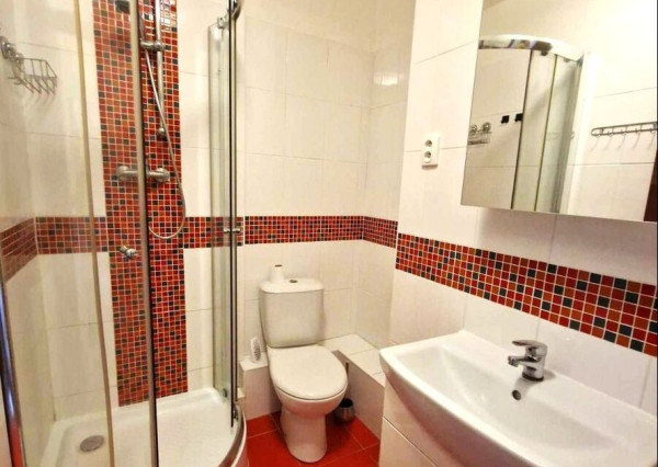 Prenájom 2i byt vrátane PARKOVACIEHO MIESTA