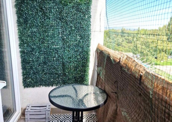 Prenájom 2i byt vrátane PARKOVACIEHO MIESTA