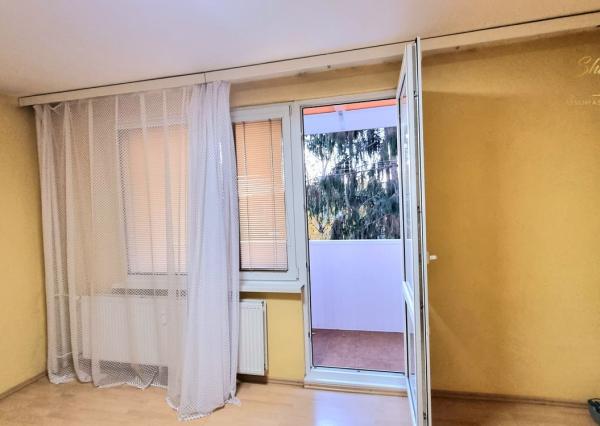 REZERVOVANÉ!!!  Na predaj 3-Izbový byt ulica Komenského ZNÍŽENA CENA !!! Trebišov