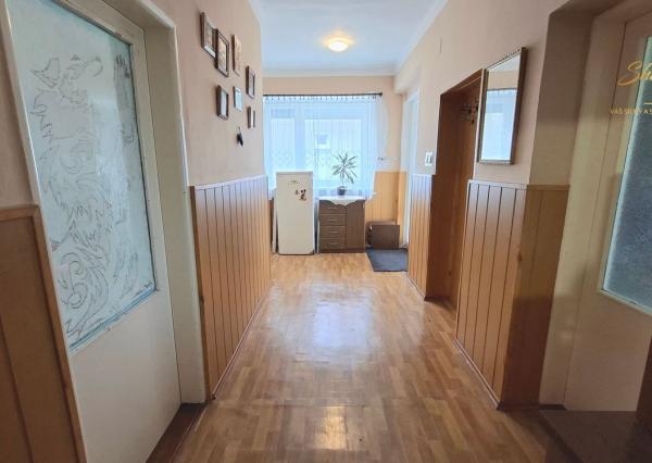 Na predaj pekný 3 - izbový rodinný dom v tichej lokalite - Hurbanovo