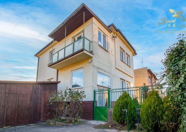 VÝRAZNE ZNÍŽENÁ CENA - Pekný rodinný dom neďaleko centra mesta