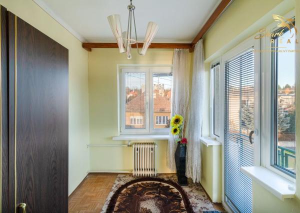 VÝRAZNE ZNÍŽENÁ CENA - Pekný rodinný dom neďaleko centra mesta