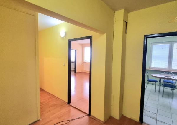 Na predaj 3-izbový byt na kompletnú rekonštrukciu 