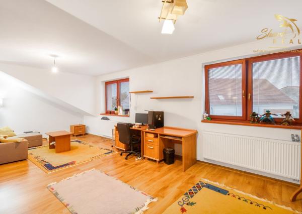 Dom s príjemnou atmosférou a atraktívnym pozemkom 1167m2