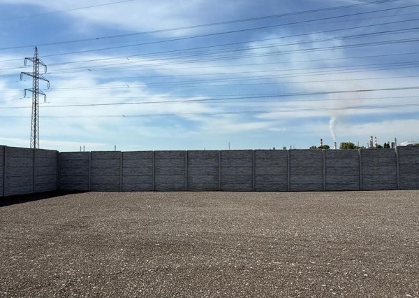 PRENÁJOM SPEVNENEJ PLOCHY V PODUNAJSKÝCH BISKUPICIACH – ZA SKVELÚ CENU!