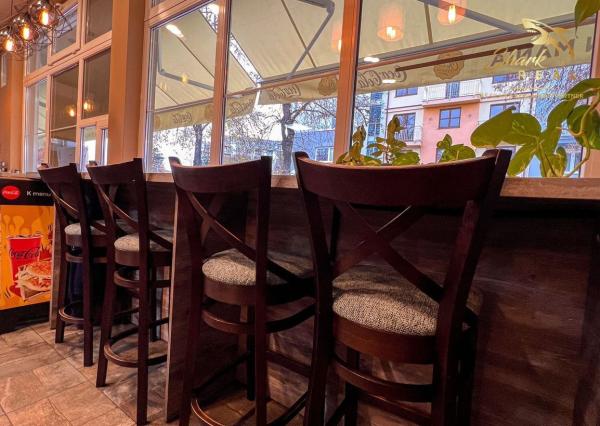 Chicken Mania – na predaj plne vybavená a fungujúca gastro prevádzka