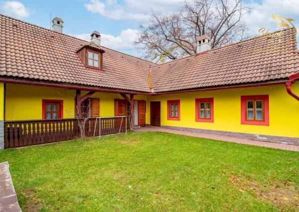 REZERVOVANÉ - Útulná chata usadená v krásnom prostredí Štiavnických vrchov