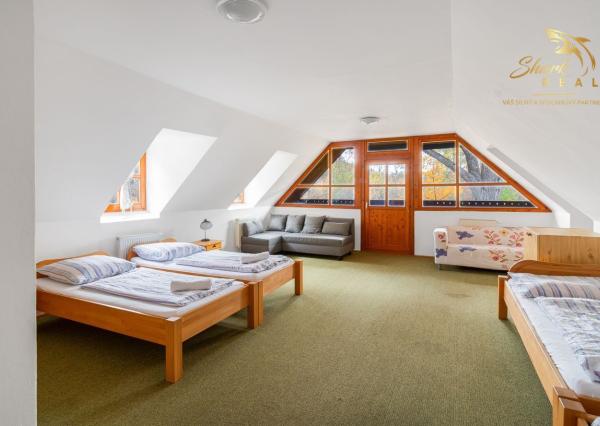 REZERVOVANÉ - Útulná chata usadená v krásnom prostredí Štiavnických vrchov