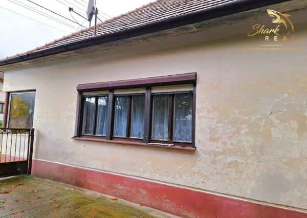 Priestranný dom so záhradou