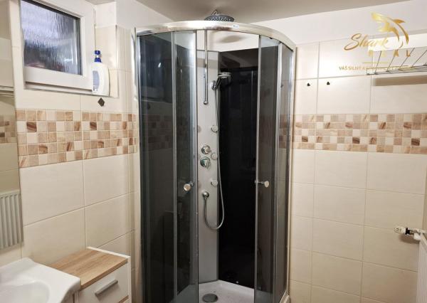 Priestranný dom so záhradou