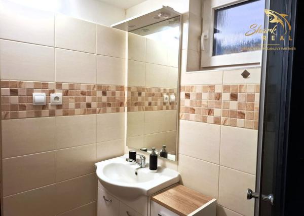 Priestranný dom so záhradou