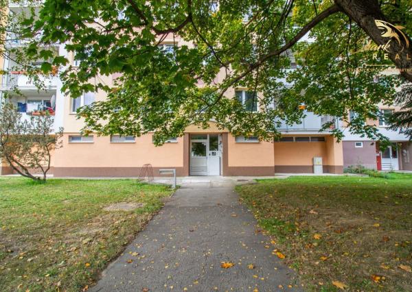 Priestranný 3-izbový byt s panoramatickým výhľadom 