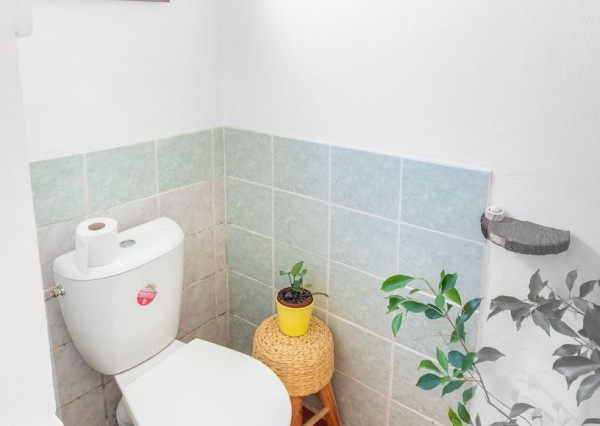 SUPER  CENA! Príjemný 3-izbový dom s veľkým pozemkom 