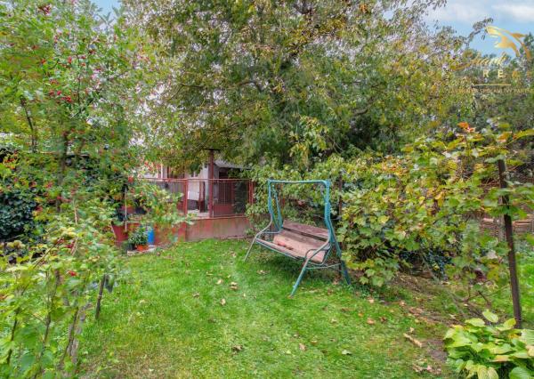 Rodinný dom s pekným pozemkom 