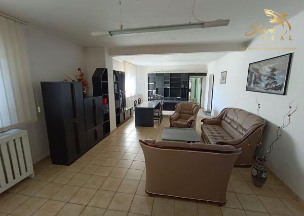 Administratívna budova