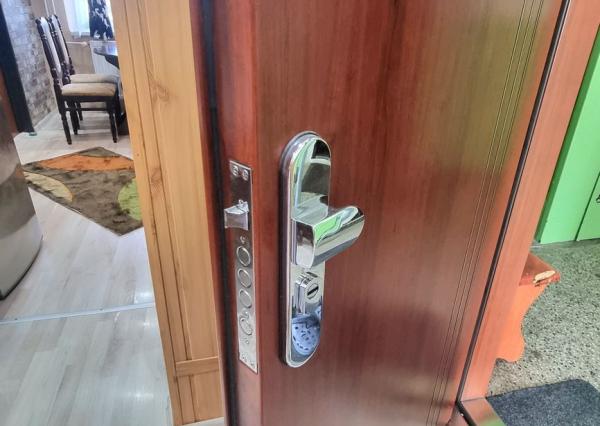 Na predaj 3-izbový byt zariadený Ihneď  k nasťahovaniu!!!