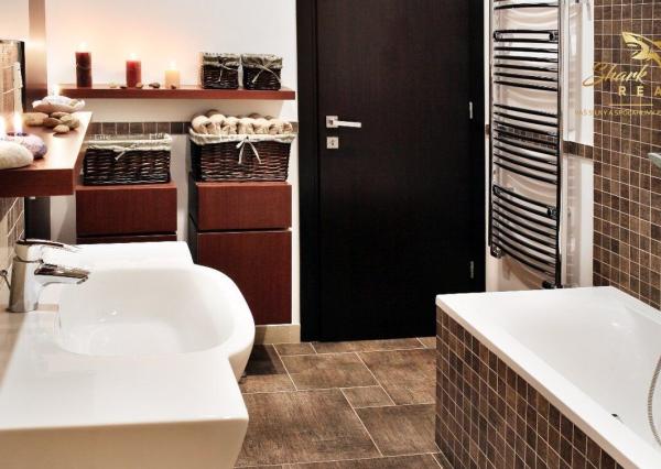 Kompletne zariadený 3 - izbový byt v srdci Bratislavy