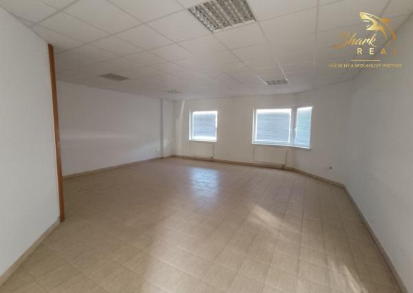 Administratívno-apartmánová budova