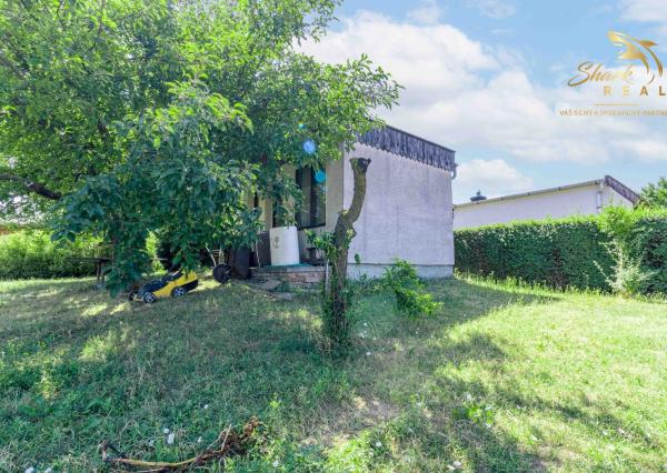 ZNÍŽENÁ CENA - EXKLUZÍVNE: Záhrada s murovanou chatkou – Špačince, Dolný mlyn – len 5 minút od Trnavy!