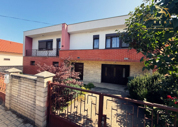 Výrazná zľava, 5iz. rodinný dom v pôvodnom stave - Rezervovaný