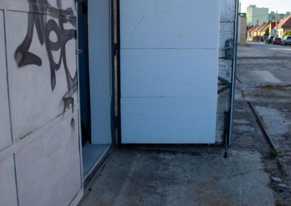 IBA U NÁS - Garáž na Oblúkovej ulici v Trnave