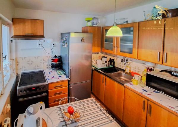 Malebná romantická chalupa pod lesom