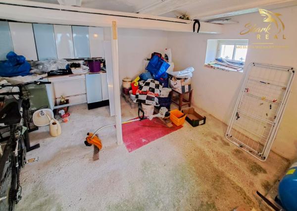 Malebná romantická chalupa pod lesom