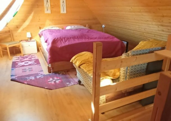 Útulná chalupa neďaleko Banskej Štiavnice