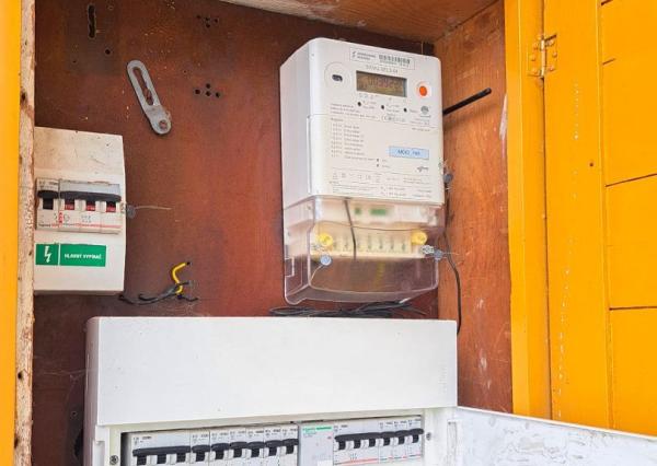 Malebný romantický domček pod lesom