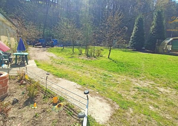 Zaujímavý objekt vhodný na podnikanie v obci Vyhne