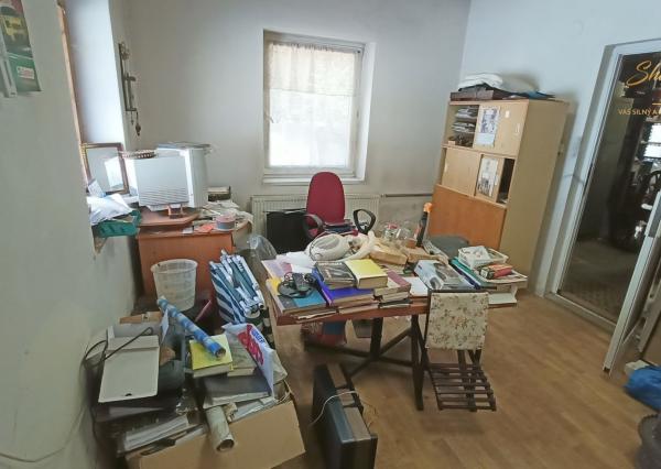 Zaujímavý objekt vhodný na podnikanie v obci Vyhne