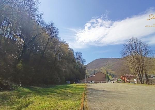 Zaujímavý objekt vhodný na podnikanie v obci Vyhne