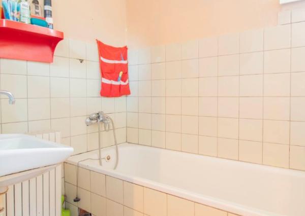 REZERVOVANÉ - Rodinný dom s rozľahlým slnečným pozemkom