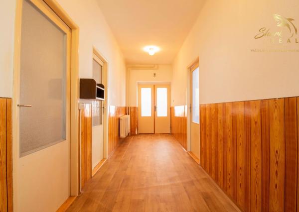 REZERVOVANÉ - Rodinný dom s rozľahlým slnečným pozemkom