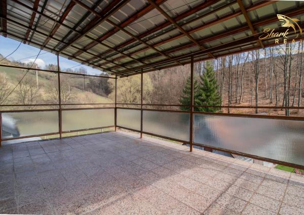 REZERVOVANÉ - Rodinný dom s rozľahlým slnečným pozemkom